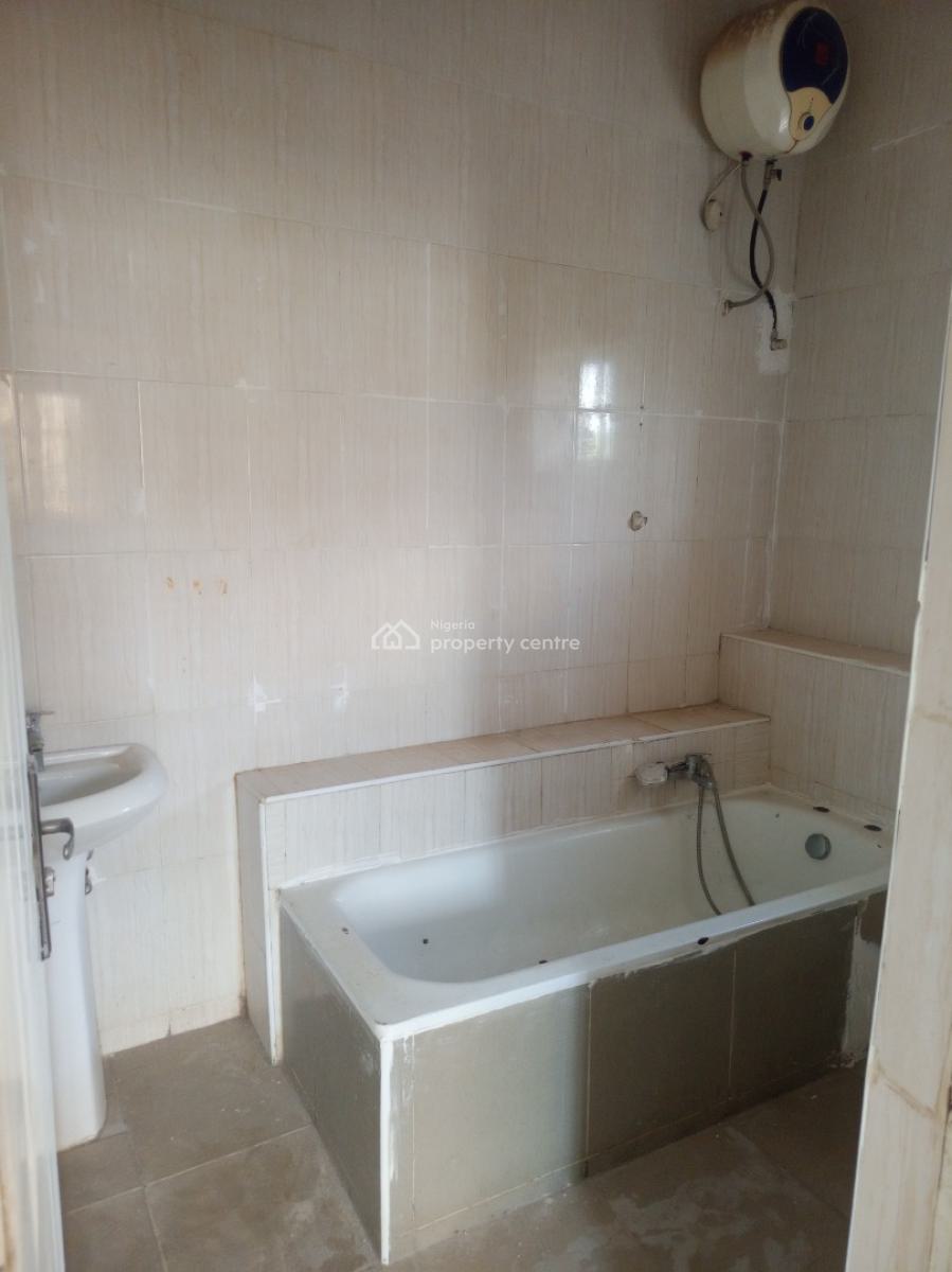 Massive 2 Bedroom Block of Flat, Diplomatic Zone, Katampe Extension, Katampe, Abuja, Flat / Apartment for Rent