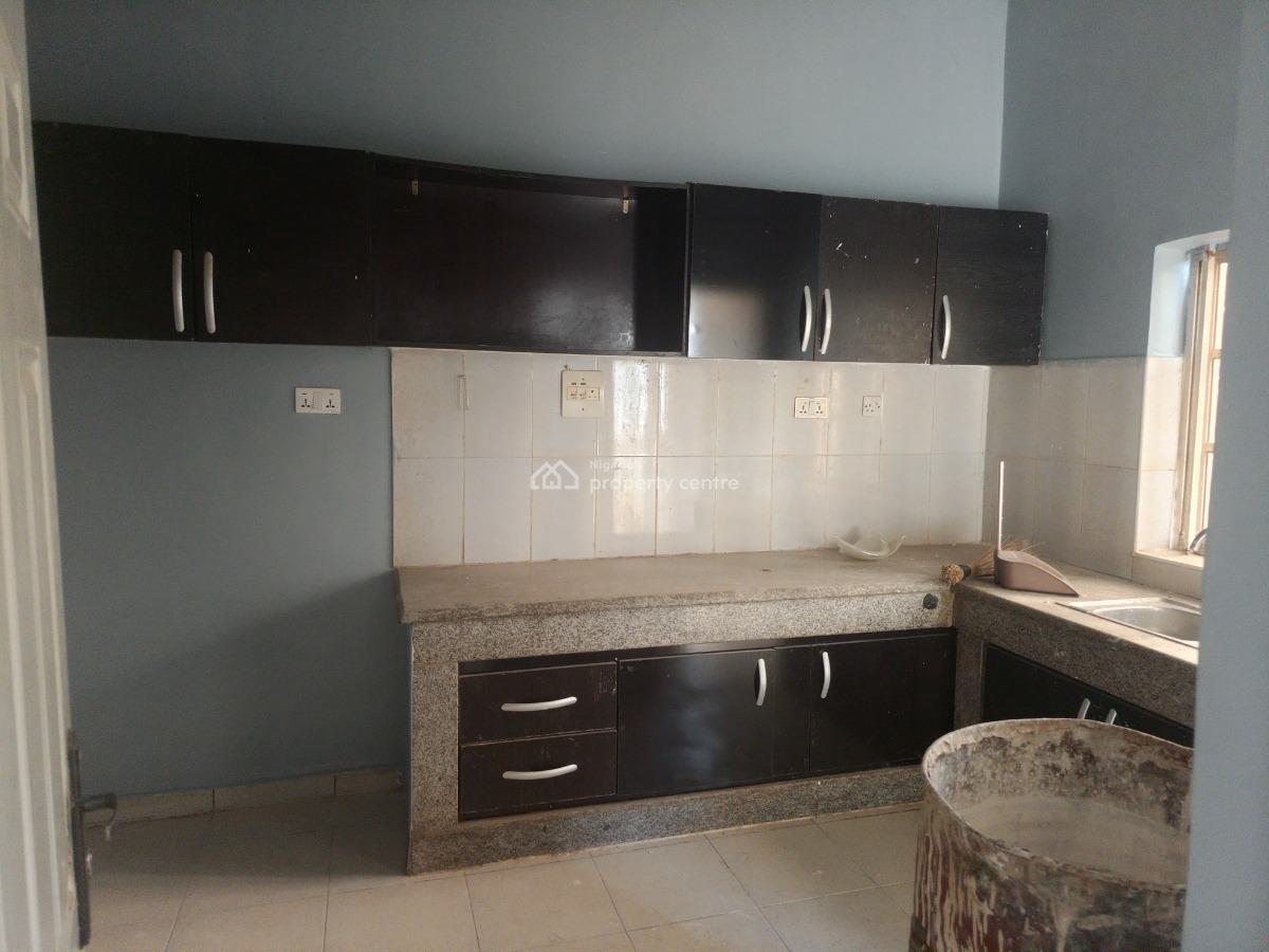 Massive 2 Bedroom Block of Flat, Diplomatic Zone, Katampe Extension, Katampe, Abuja, Flat / Apartment for Rent