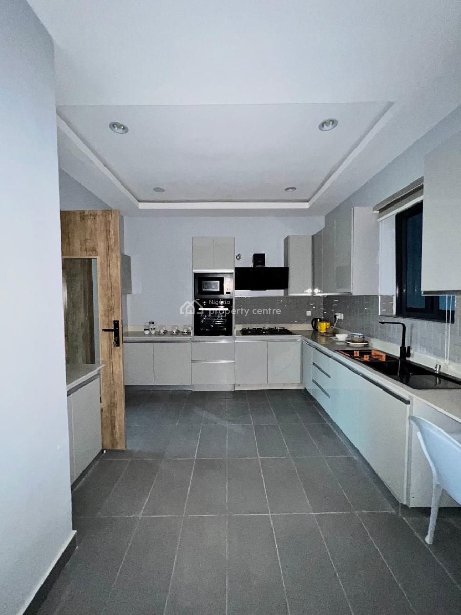 Luxury 4-bedroom Maisonette with Staff Quarters, Elevator, Lekki Phase 1, Lekki Phase 1, Lekki, Lagos, Block of Flats for Sale