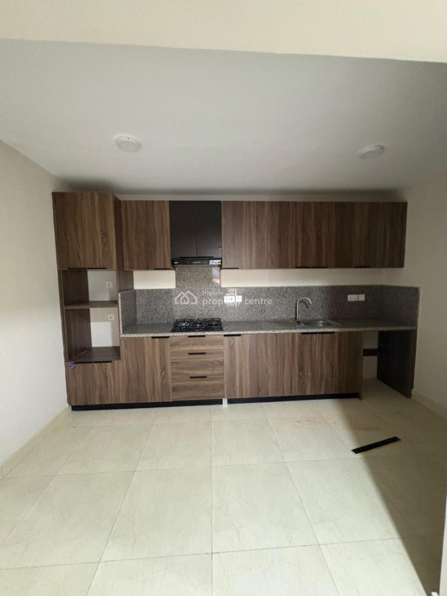 Waterview 3 Bedrooms Apartment with 24 Hours Electricity, Osapa, Lekki, Lagos, Flat / Apartment for Rent