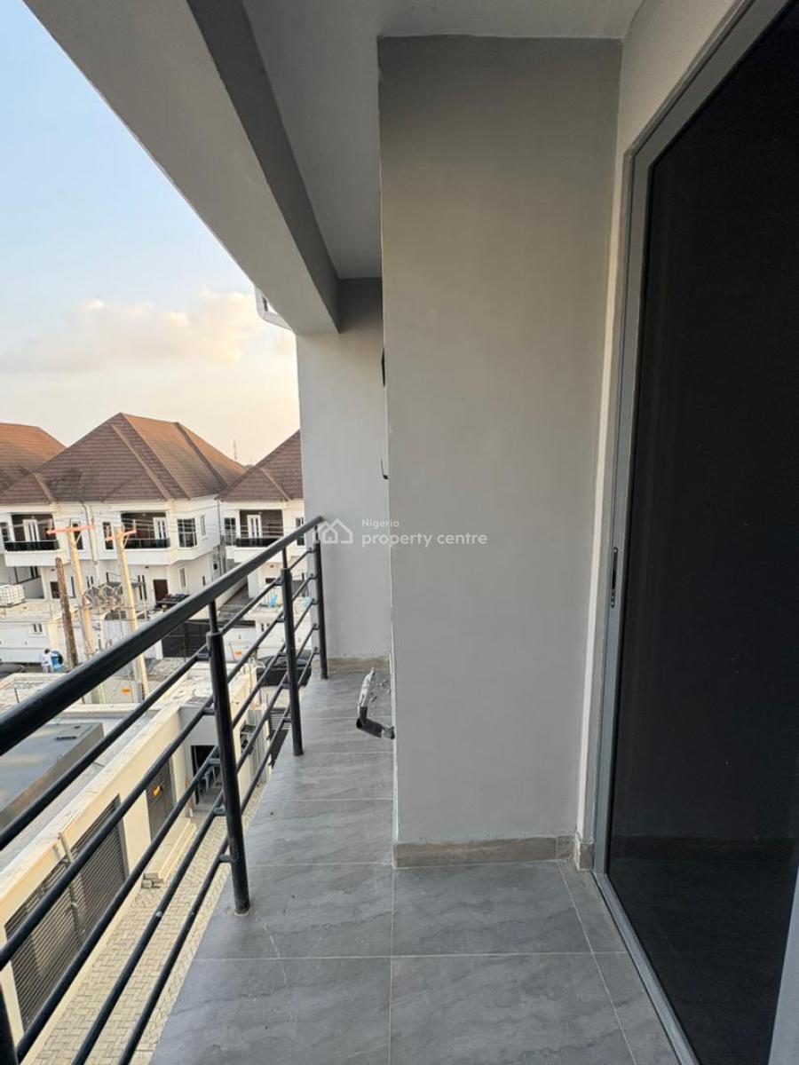 Waterview 3 Bedrooms Apartment with 24 Hours Electricity, Osapa, Lekki, Lagos, Flat / Apartment for Rent