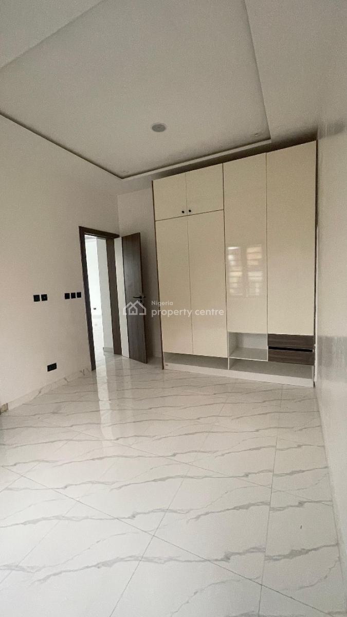 Aesthetically Pleasing 2 Bedroom Serviced Apartmentwith a Pool, Lekki Phase 1, Lekki, Lagos, House for Sale