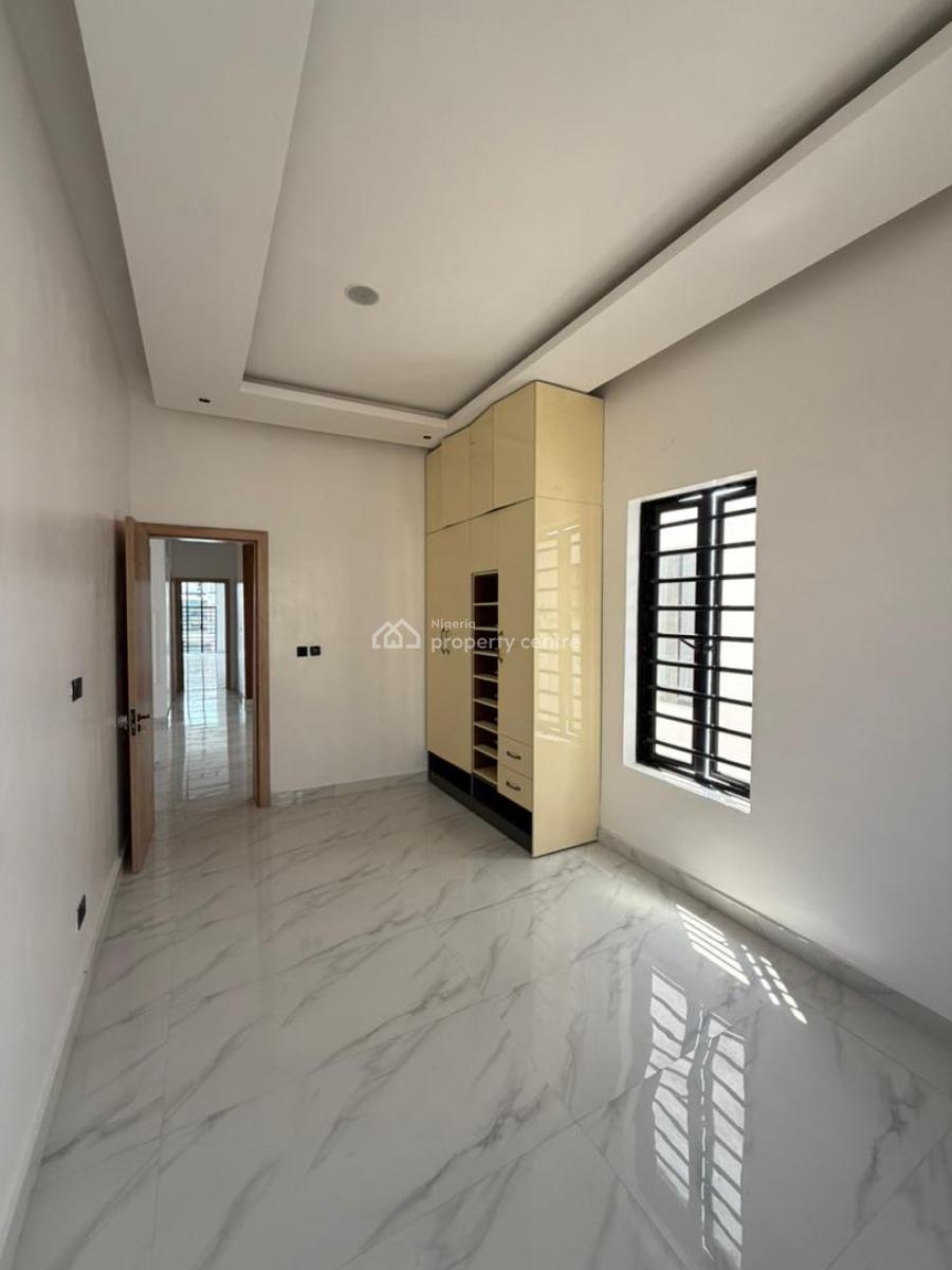 5 Bedroom Fully Detached Duplex with Bq & Swimming Pool, 5 Bedroom Fully Detached Duplex with Bq & Swimming Pool in Orchid, Lekki, Lagos, Detached Duplex for Sale