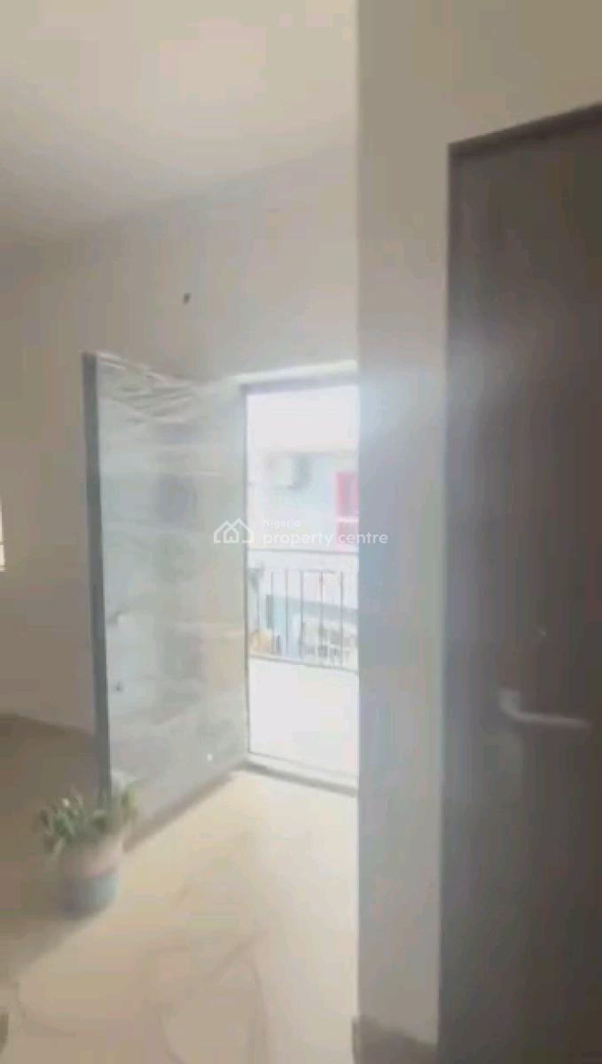 a Decent Newly Renovated 3 Units of 3-bedroom Flat (up and Down), Ekoluku, Off Aketele/ogunlana Drive, Surulere, Lagos, Flat / Apartment for Rent