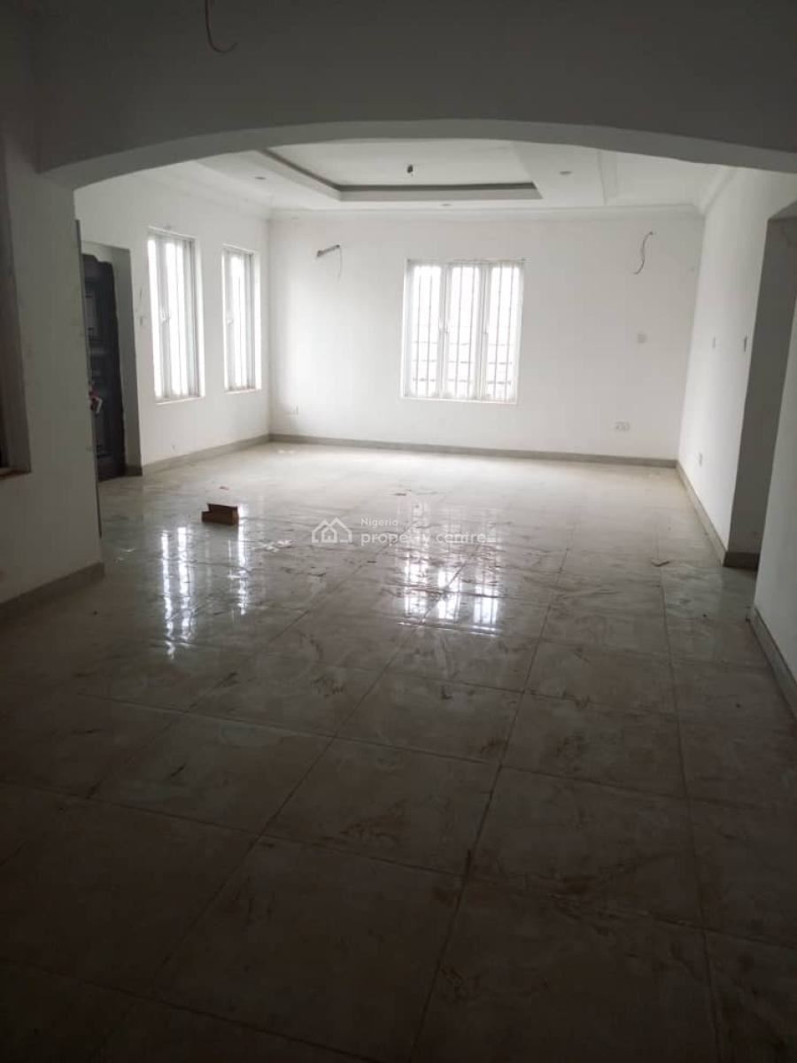 Well Maintained Units of Spacious 3 Bedroom Apartment with Bq, Idado Estate, Idado, Lekki, Lagos, Flat / Apartment for Sale