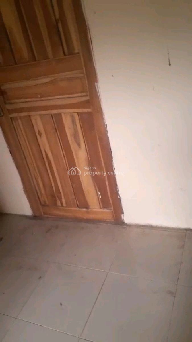 Available Miniflat, Obanikoro Estate, Obanikoro, Shomolu, Lagos, Mini Flat (room and Parlour) for Rent