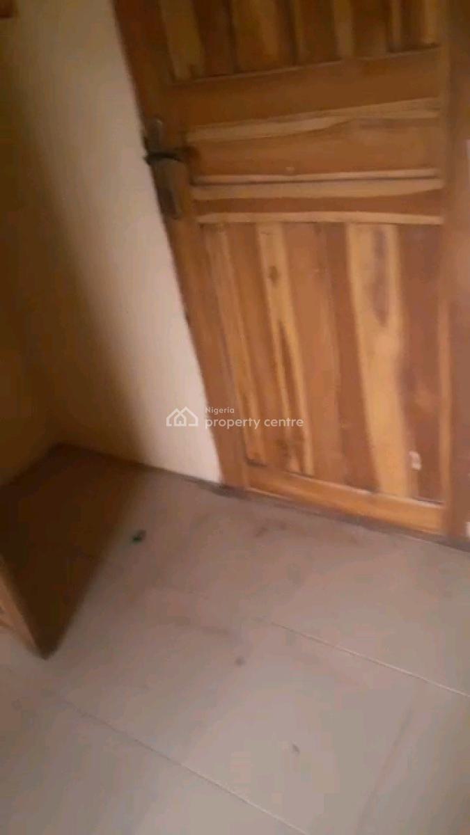 Available Miniflat, Obanikoro Estate, Obanikoro, Shomolu, Lagos, Mini Flat (room and Parlour) for Rent