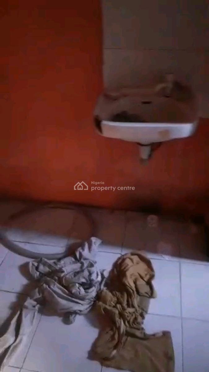 Available Miniflat, Obanikoro Estate, Obanikoro, Shomolu, Lagos, Mini Flat (room and Parlour) for Rent