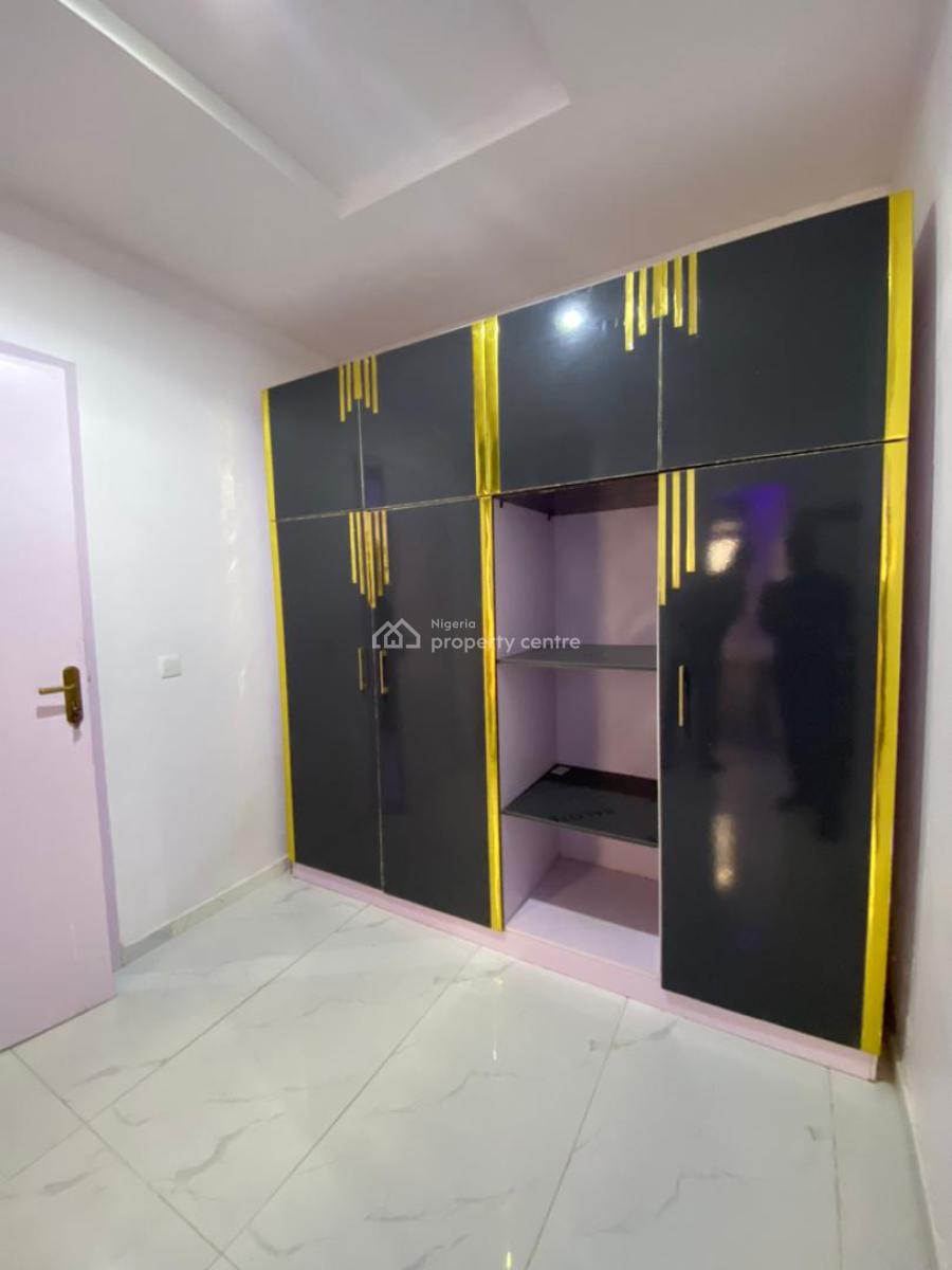 Beautiful 5 Bedroom Duplex with an Elevator, Ikate, Lekki, Lagos, Flat / Apartment for Sale