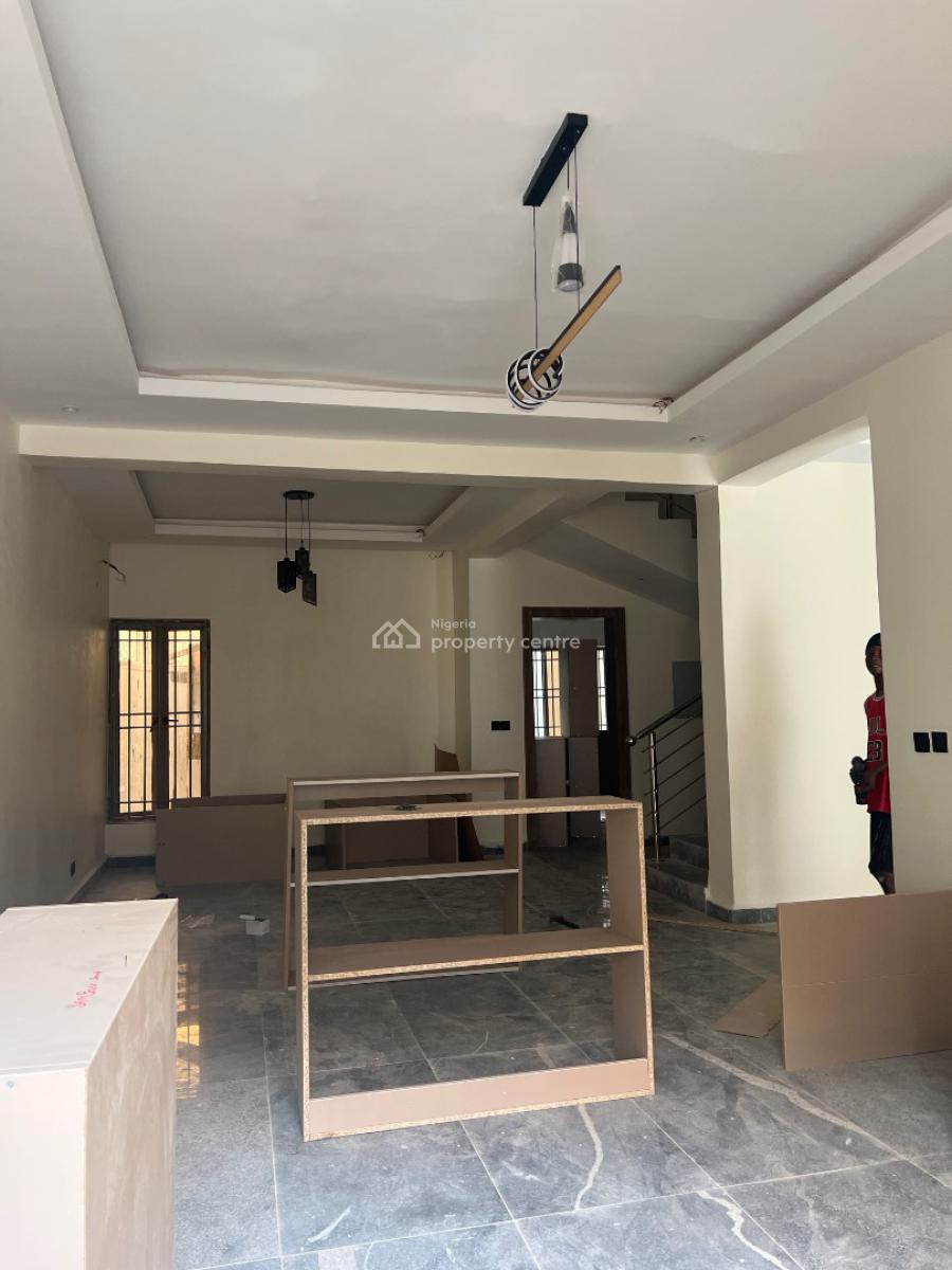 Brand New Clean 4 Bedroom Terrace with Bq, Office/residential, Maitama Main, Maitama District, Abuja, Terraced Duplex for Rent