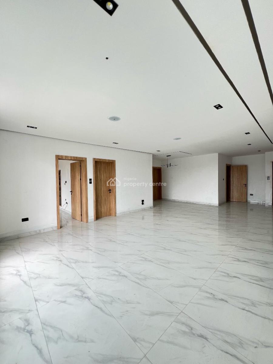 Spacious 2 Bedroom Apartment with  Bq, Pool, Gym and Elevator, Lekki Phase 1, Lekki, Lagos, Flat / Apartment for Sale