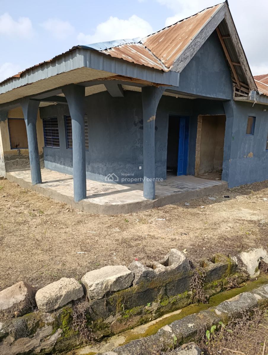 3 Bedroom Bungalow on Half Plot of Land, Akinbode Zone 3, Oluwo, Ibadan, Alakia, Ibadan, Oyo, Detached Bungalow for Sale