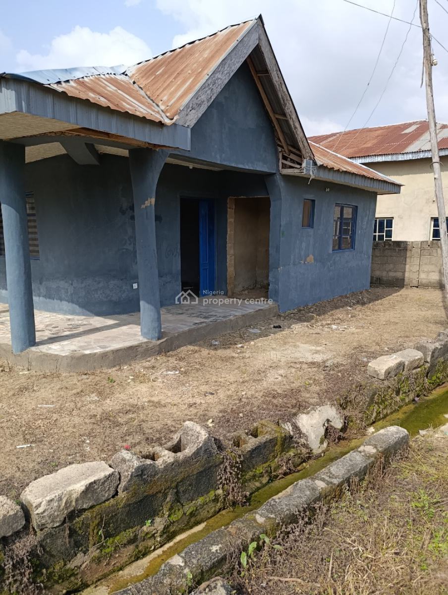 3 Bedroom Bungalow on Half Plot of Land, Akinbode Zone 3, Oluwo, Ibadan, Alakia, Ibadan, Oyo, Detached Bungalow for Sale