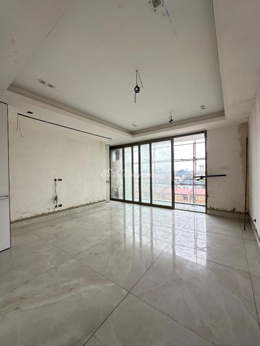 4 Bedroom Maisonette with Elevator, Pool, Gym, and Bq, Lekki Phase 1, Lekki, Lagos, Flat / Apartment for Sale