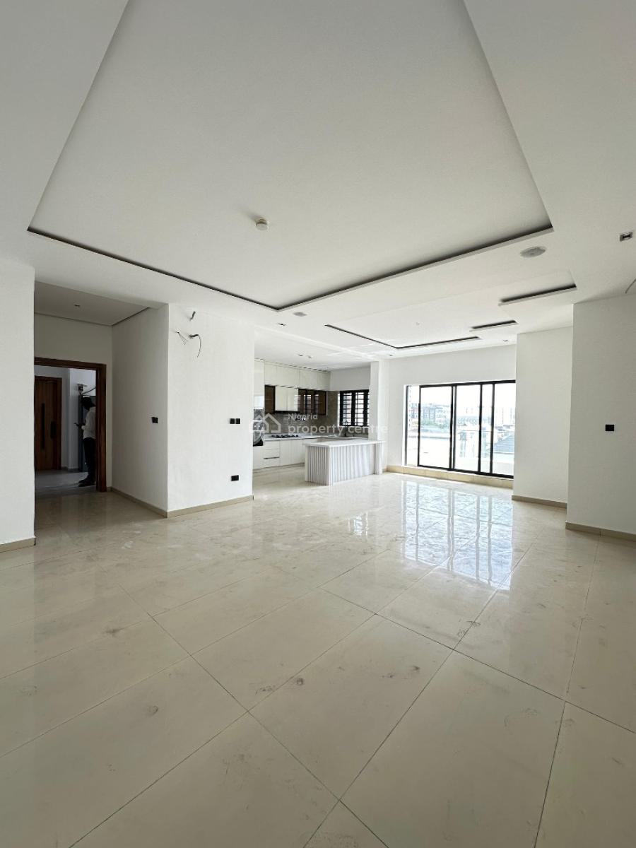 Spacious 3 Bedroom Apartment with Pool, Elevator and Gym., Lekki Phase 1, Lekki, Lagos, Flat / Apartment for Sale