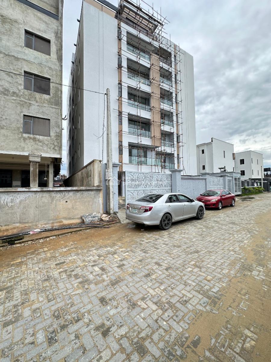 Spacious 2 Bedroom Apartment with Elevator and Gym., Lekki Phase 1, Lekki, Lagos, Flat / Apartment for Sale