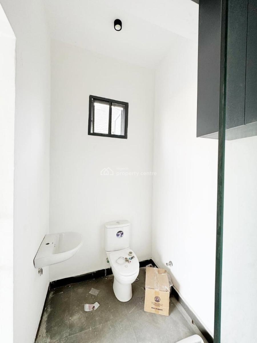 Lovely 3 Bedroom with Bq, Ikate Elegushi, Lekki, Lagos, Flat / Apartment for Sale