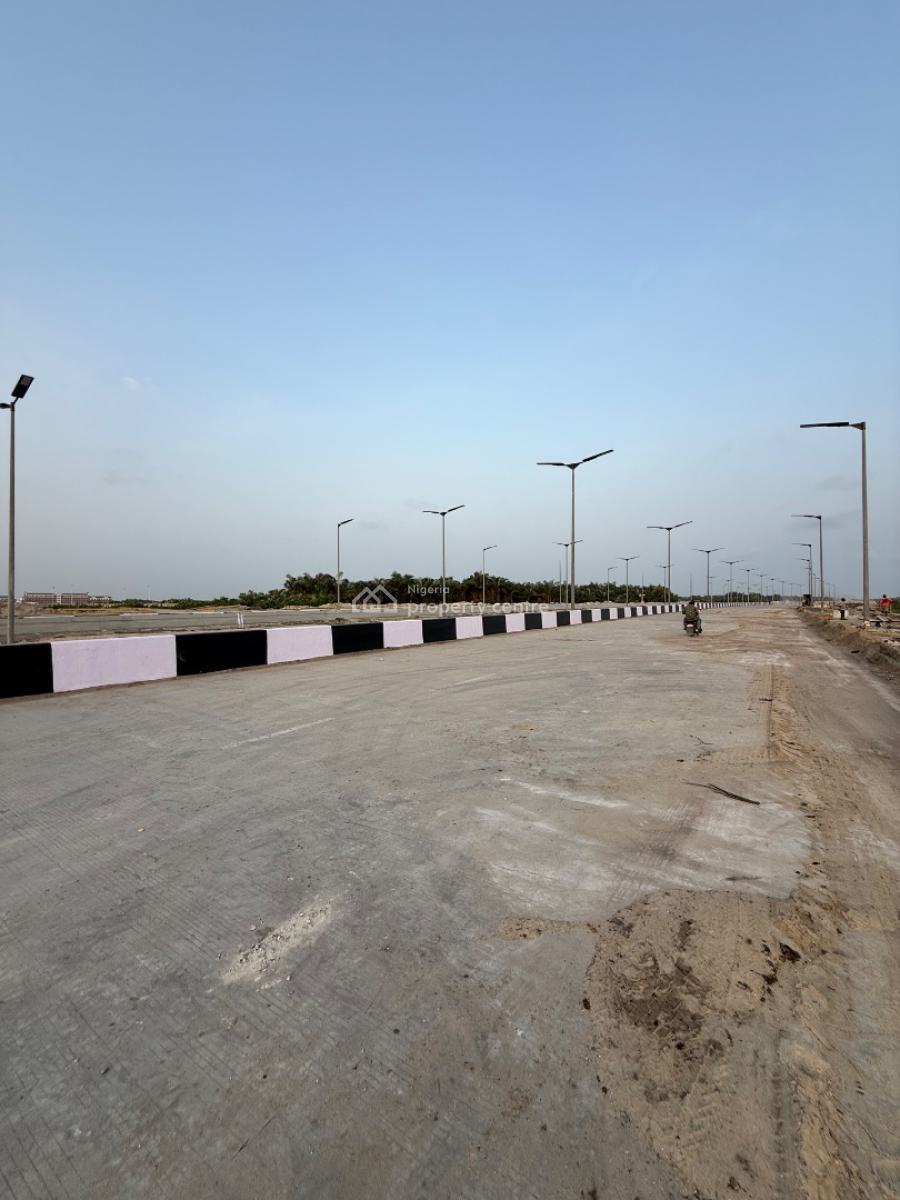 Bareland Measuring 3,868 Facing Lagos - Calabar Coastal Road Distress, Ajah, Lagos, Mixed-use Land for Sale