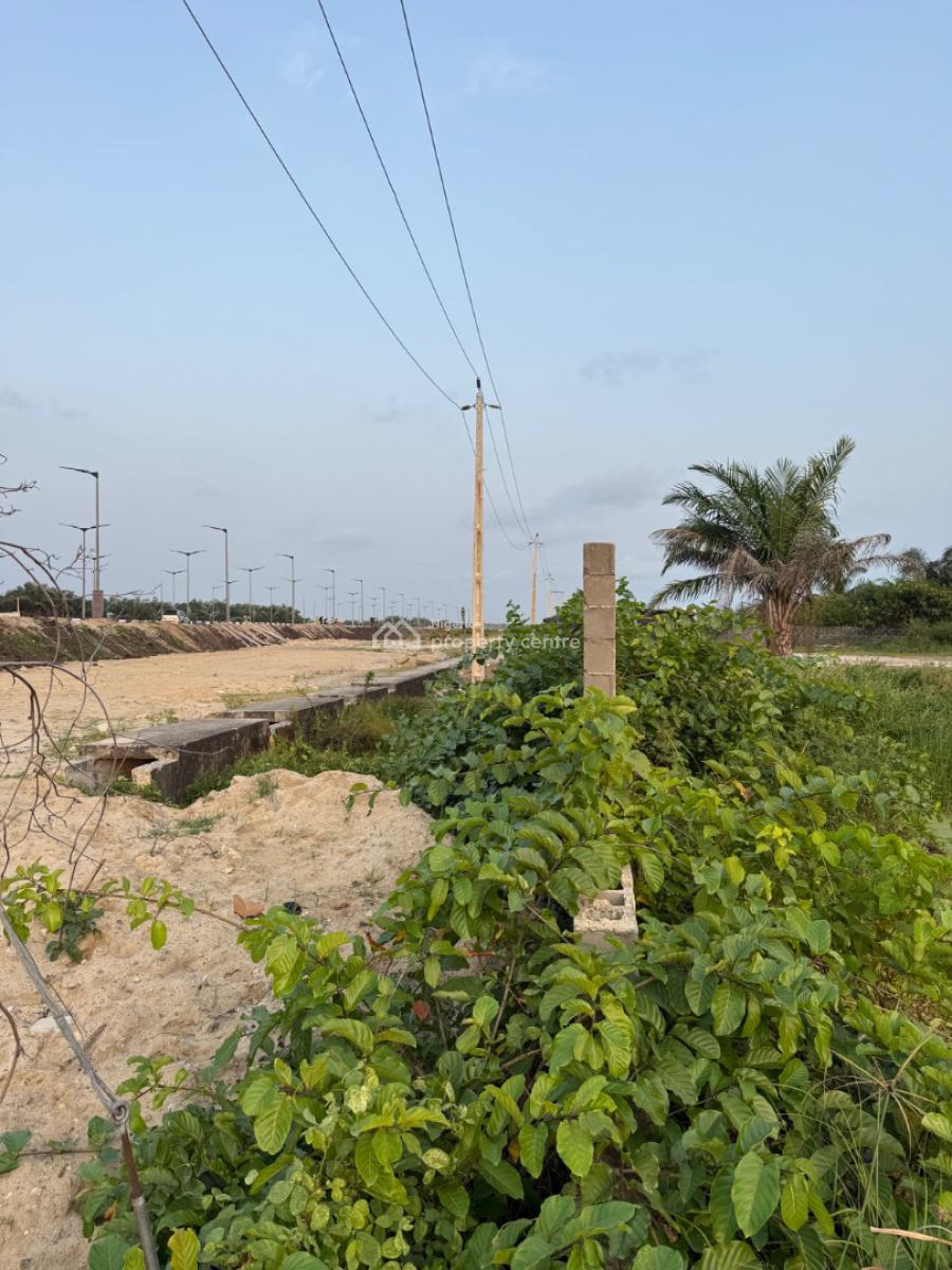 Bareland Measuring 3,868 Facing Lagos - Calabar Coastal Road Distress, Ajah, Lagos, Mixed-use Land for Sale