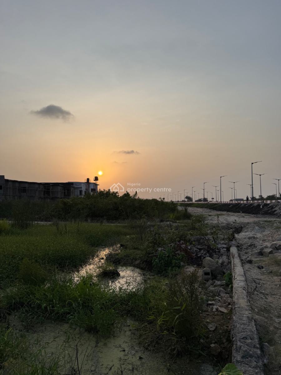 Bareland Measuring 3,868 Facing Lagos - Calabar Coastal Road Distress, Ajah, Lagos, Mixed-use Land for Sale