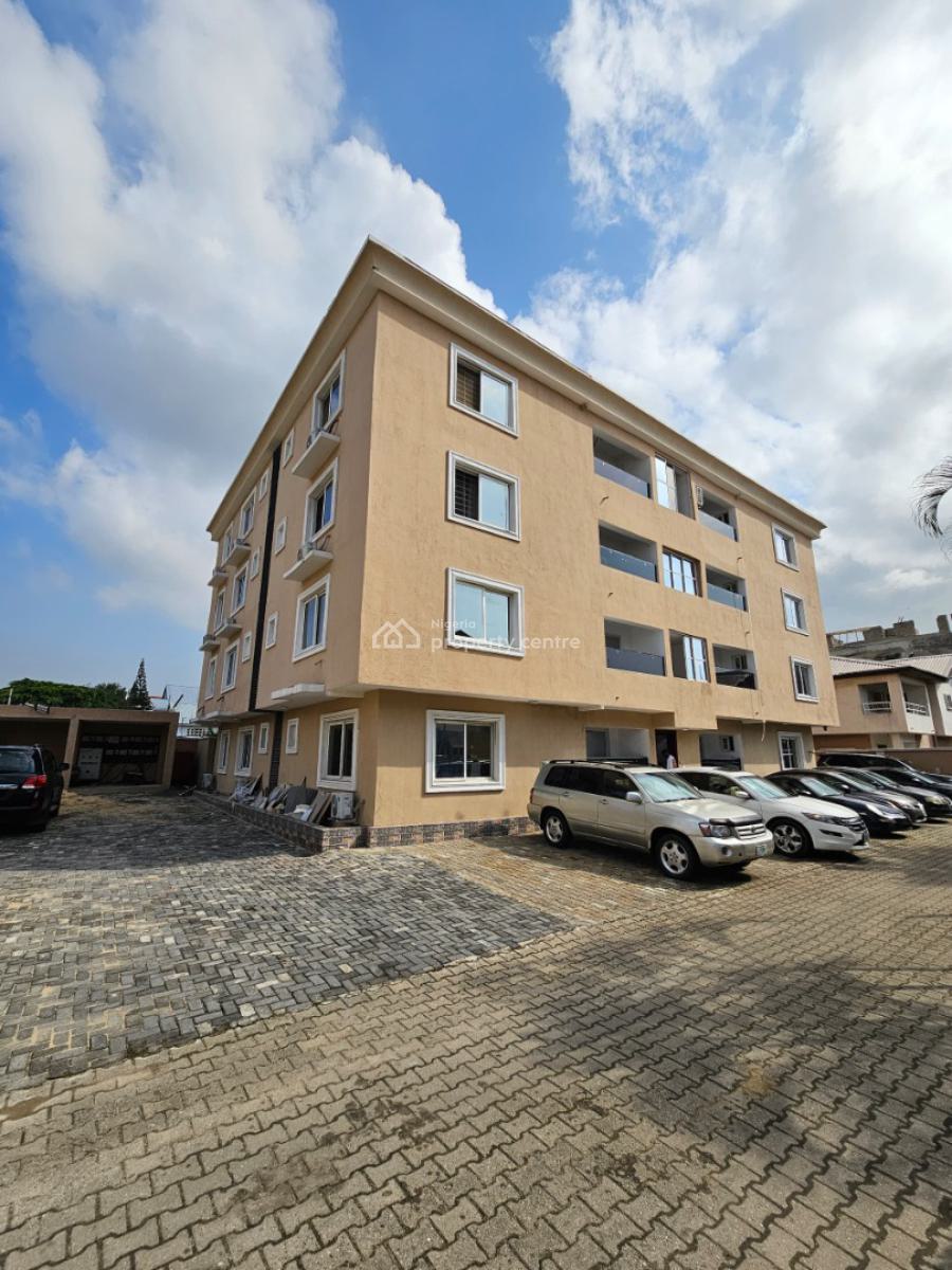 Luxury 3 Bedroom Apartment, Lekki Phase 1, Lekki, Lagos, Flat / Apartment for Sale