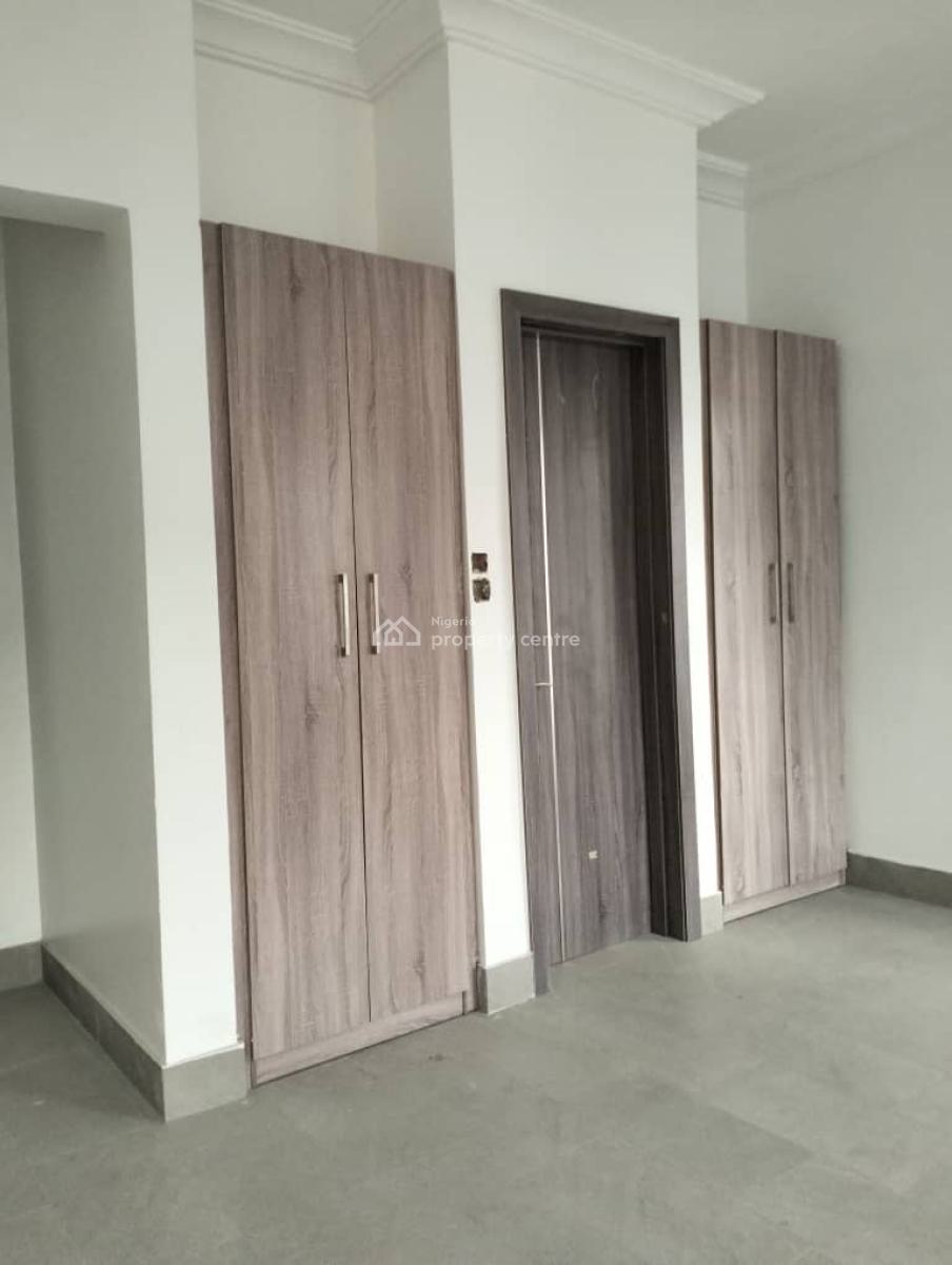 Self Serviced 4 Bedroom Semidetached House with Bq, Lekki Right Hand Side, Lekki, Lagos, Semi-detached Duplex for Sale