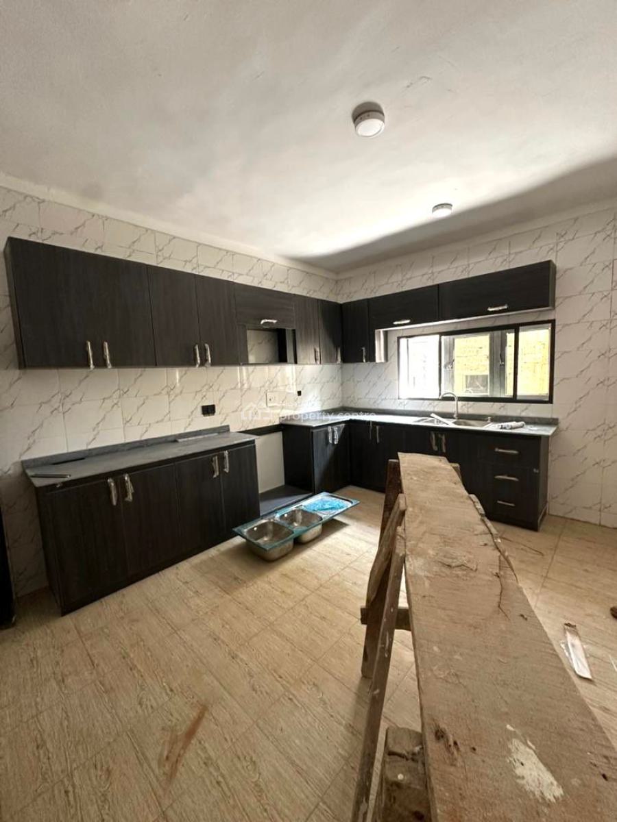 Spacious 3bedrooms Flats with Bq, Lifecamp, Life Camp, Abuja, Flat / Apartment for Rent