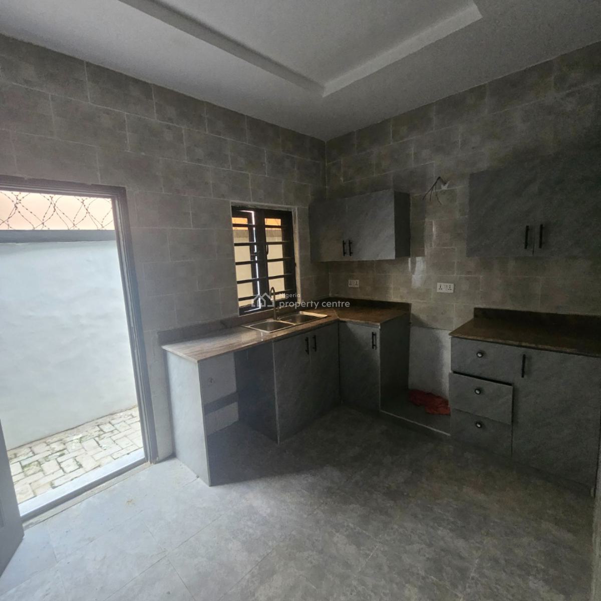 Luxury 2-bedroom Terrace Duplex, Omole Phase 2, Ikeja, Lagos, Terraced Duplex for Sale