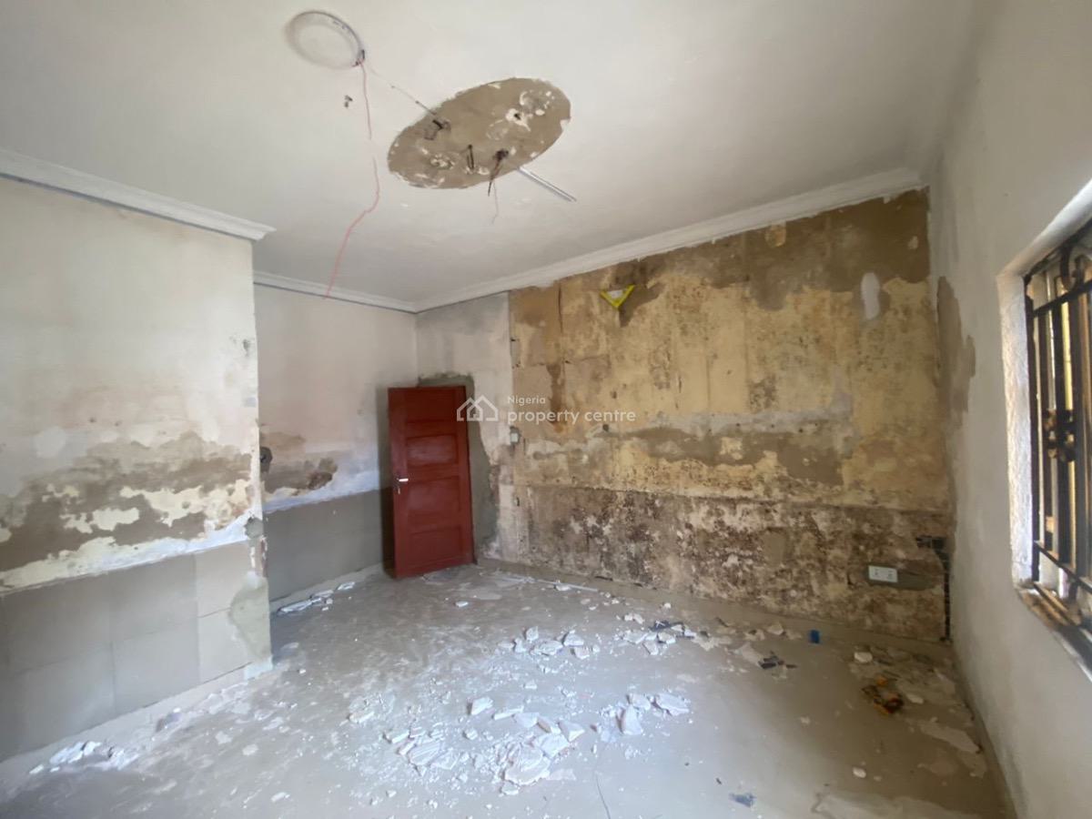 12 Bedroom Detached House, Ogudu, Lagos, Detached Duplex for Rent