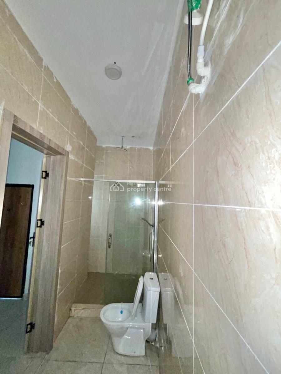 Spacious 4 Bedroom Terrace Duplex with Bq, Vgc, Lekki, Lagos, Terraced Duplex for Rent