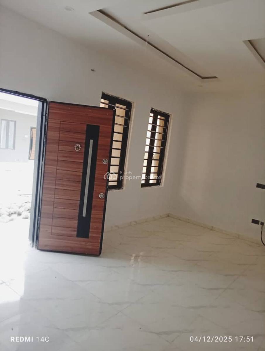 4 Bedroom Terrace Duplexes, Atlantic Ocean Estate General Paint, Ajah, Lagos, Terraced Duplex for Sale