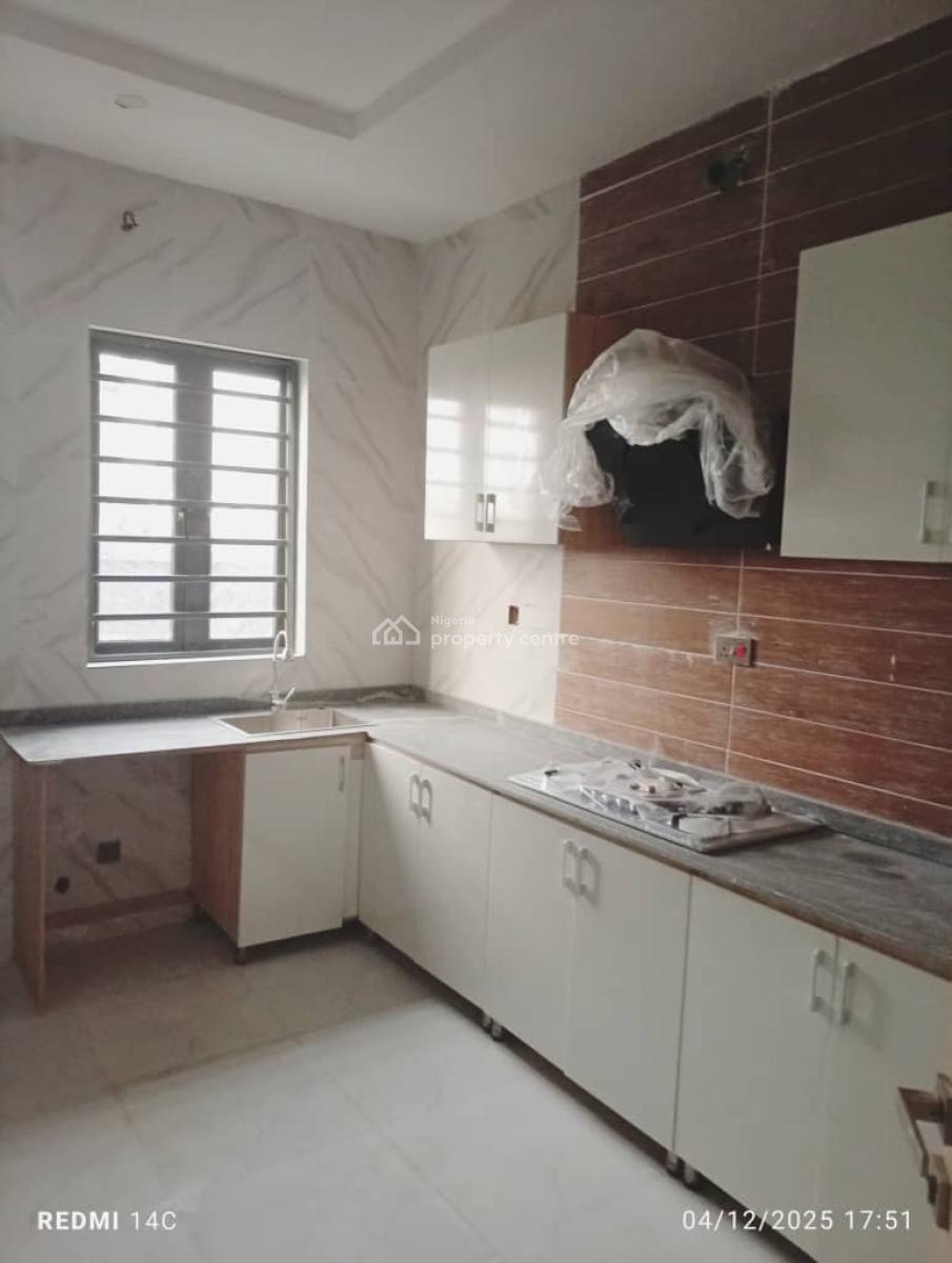 4 Bedroom Terrace Duplexes, Atlantic Ocean Estate General Paint, Ajah, Lagos, Terraced Duplex for Sale