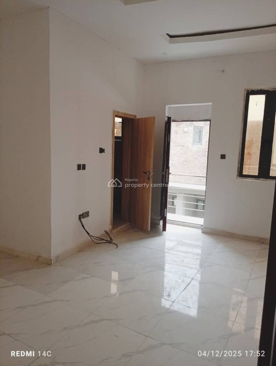 4 Bedroom Terrace Duplexes, Atlantic Ocean Estate General Paint, Ajah, Lagos, Terraced Duplex for Sale