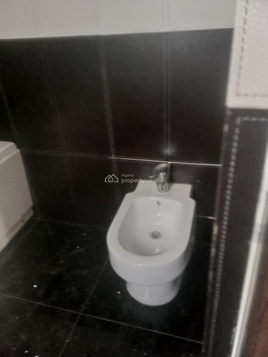 Well Fitted and Exotic 4 Bedroom Duplex, After Mayfair Garden, Awoyaya, Ibeju Lekki, Lagos, Semi-detached Duplex for Rent