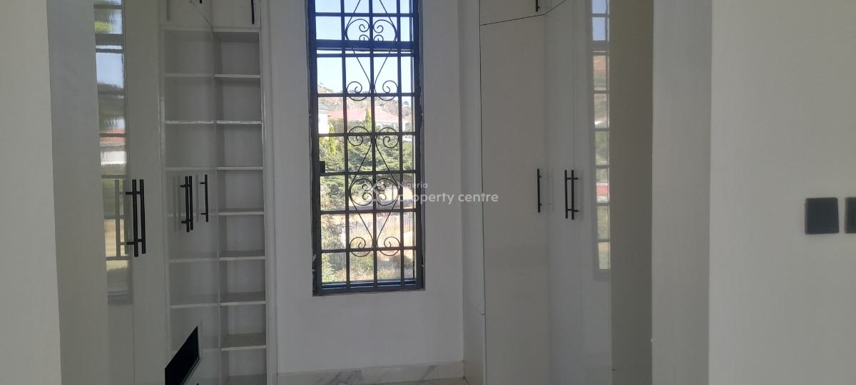 6 Bedrooms Fully Detached Duplex, Katampe Extension, Katampe, Abuja, Detached Duplex for Sale