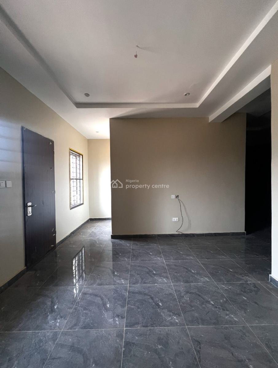 5 Bedroom Townhouse with Bq, Mabushi, Abuja, Terraced Duplex for Sale