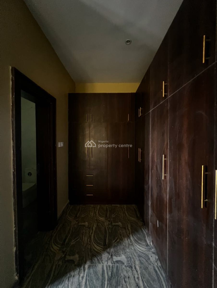 5 Bedroom Townhouse with Bq, Mabushi, Abuja, Terraced Duplex for Sale