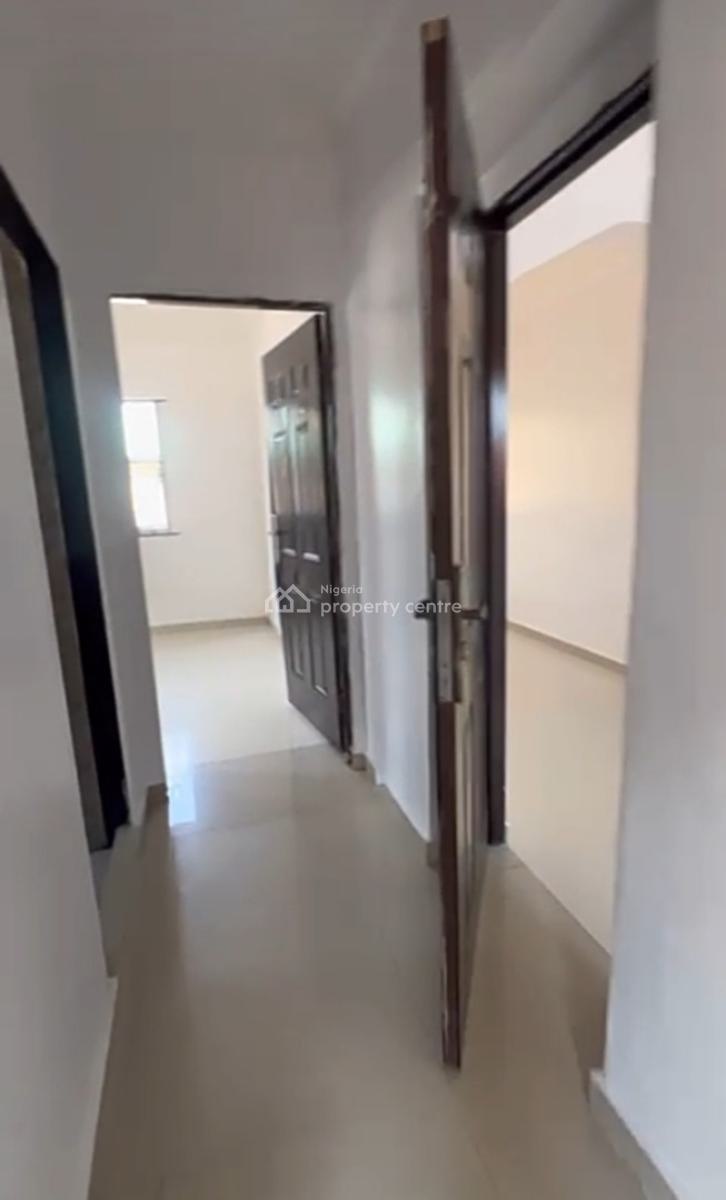 Well Maintained 2 Bedroom Apartment { Video}, Thera Annex, Sangotedo, Ajah, Lagos, Flat / Apartment for Rent