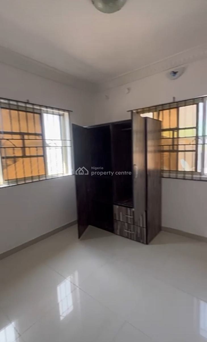Well Maintained 2 Bedroom Apartment { Video}, Thera Annex, Sangotedo, Ajah, Lagos, Flat / Apartment for Rent