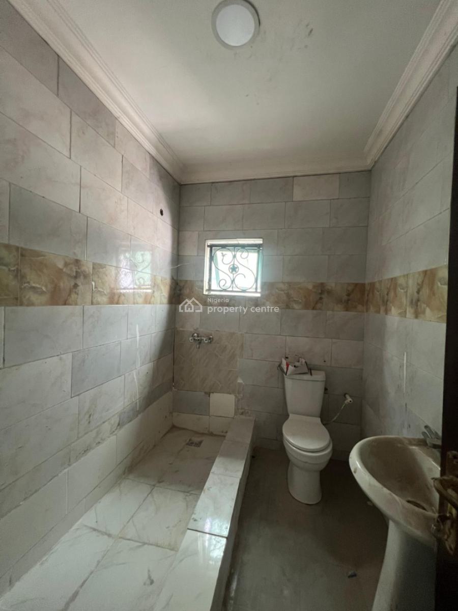 Lovely 2 Bedroom Apartment in a Secure Estate, Chevron, Lekki, Lagos, Flat / Apartment for Rent