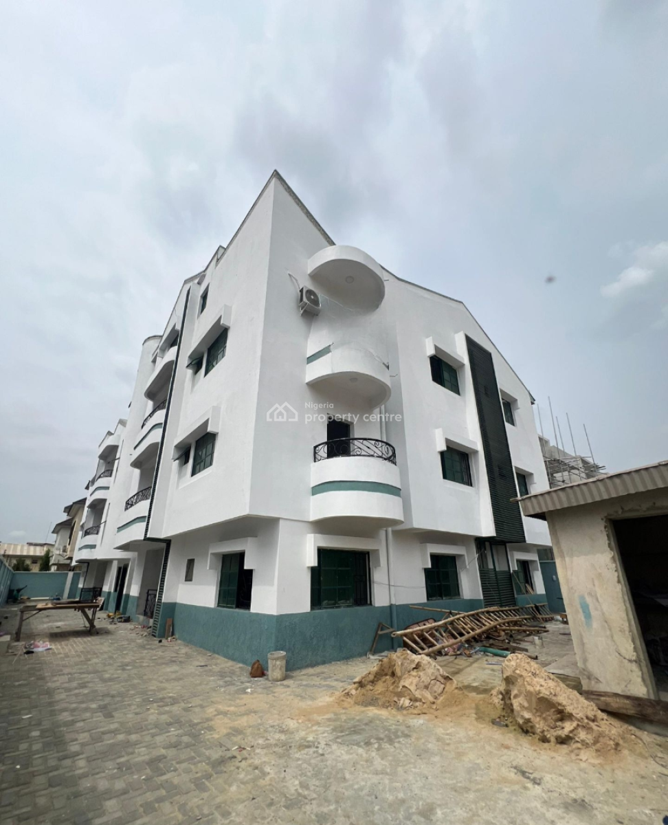 Lovely 2 Bedroom Penthouse in a Secure Estate   Locati, Chevron, Lekki, Lagos, House for Rent