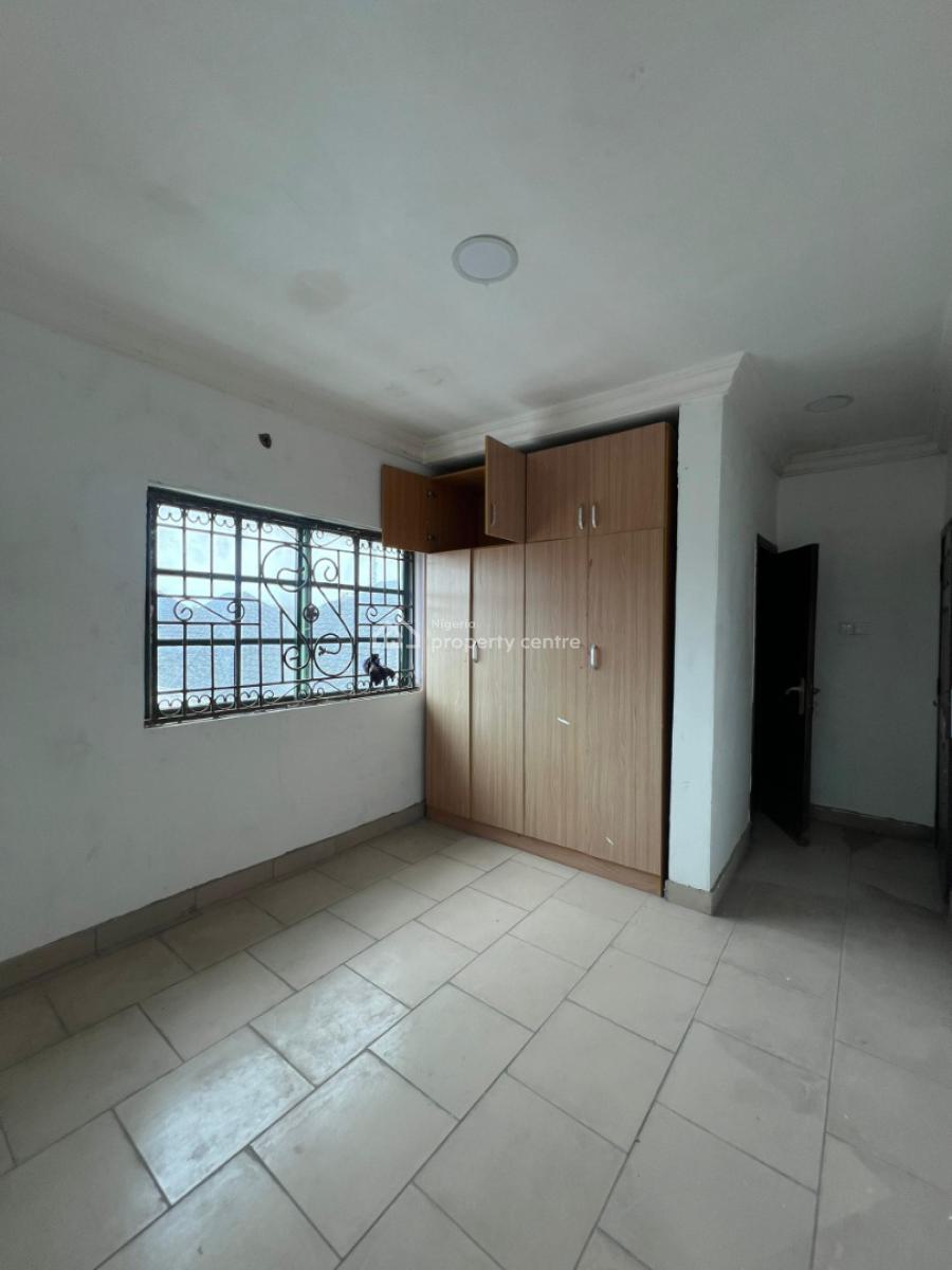 Lovely 2 Bedroom Penthouse in a Secure Estate   Locati, Chevron, Lekki, Lagos, House for Rent