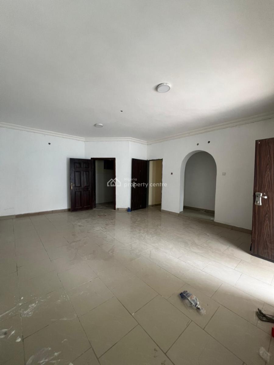 Lovely 2 Bedroom Penthouse in a Secure Estate   Locati, Chevron, Lekki, Lagos, House for Rent