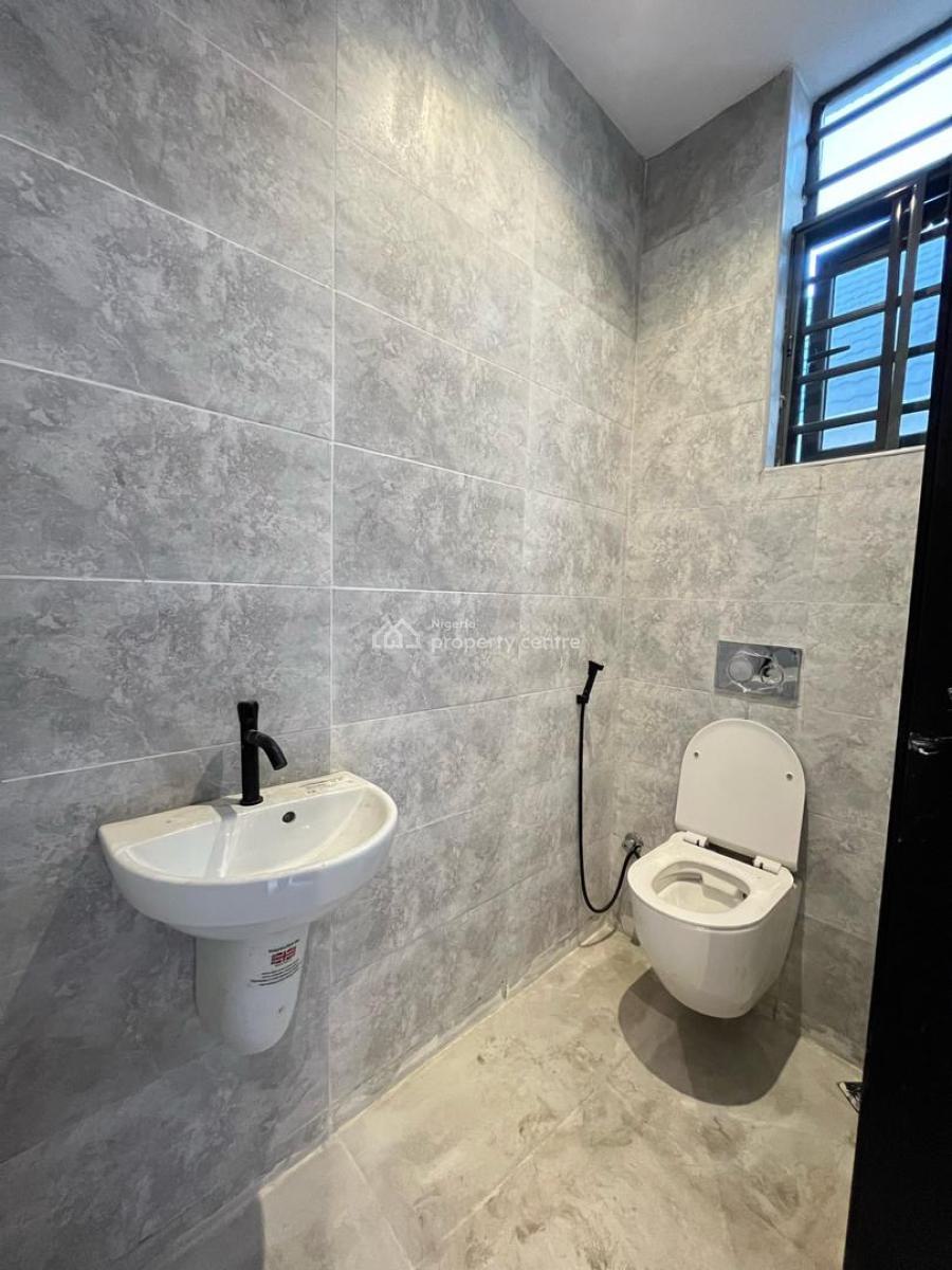 1 Bedroom Apartment at Ologolo, Ologolo, Lekki, Lagos, Mini Flat (room and Parlour) for Sale