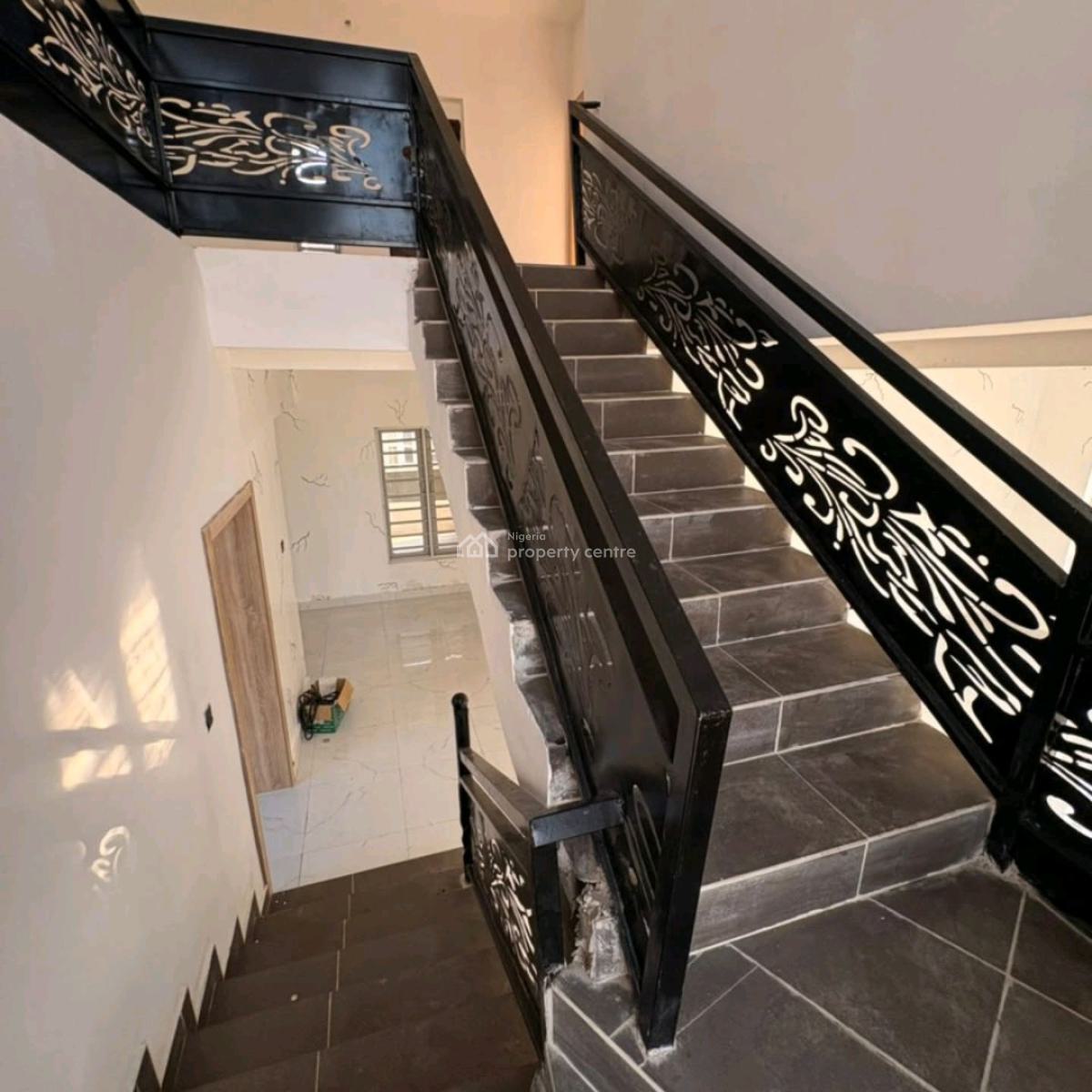 Luxury 5-bedroom Duplex with Bq & Security House, Bashorun Housing Estate, Ibadan, Oyo, House for Sale