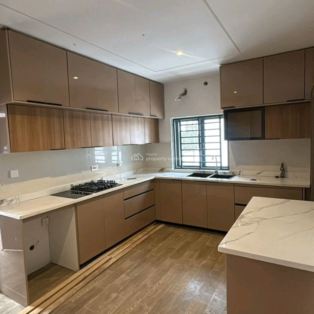 Fully Detached 5 Bedroom Duplex with Basement and Elevator  Location, Kolapo Ishola Gra, Ibadan, Oyo, House for Sale