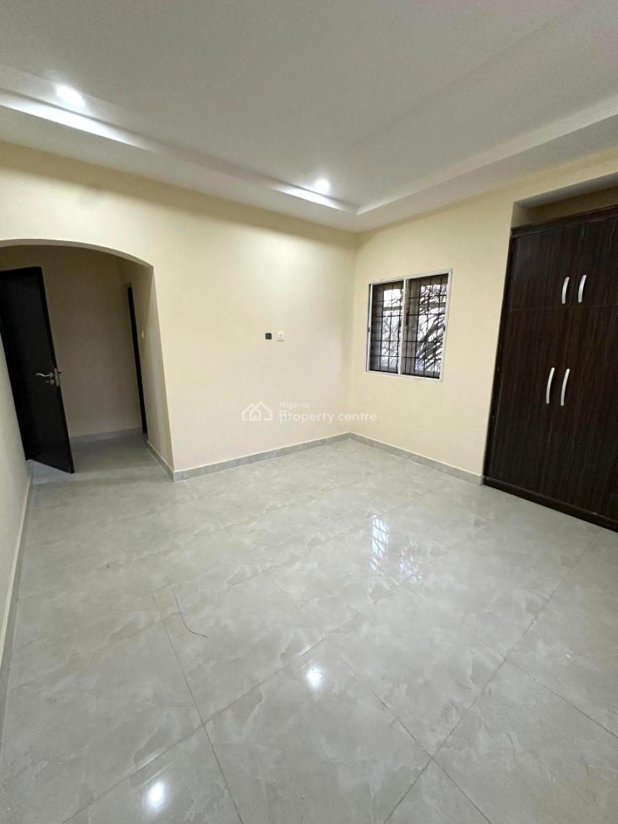 Spacious Renovated 3bedrooms Flats, Jahi, Jahi, Abuja, Flat / Apartment for Rent