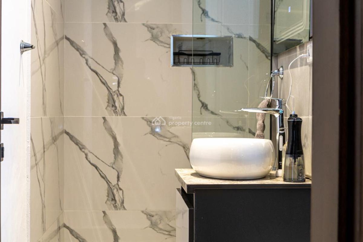 Brand New Cozy & Luxury Smart Home 2-bedroom Apartment, Lekki Phase 1, Lekki, Lagos, Flat / Apartment Short Let