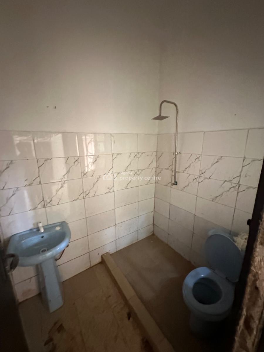 a Standard One Bedroom Apartment in a Decent Neighborhood, Not Far From Starview Hotel 4th Avenue, Gwarinpa, Abuja, Mini Flat (room and Parlour) for Rent