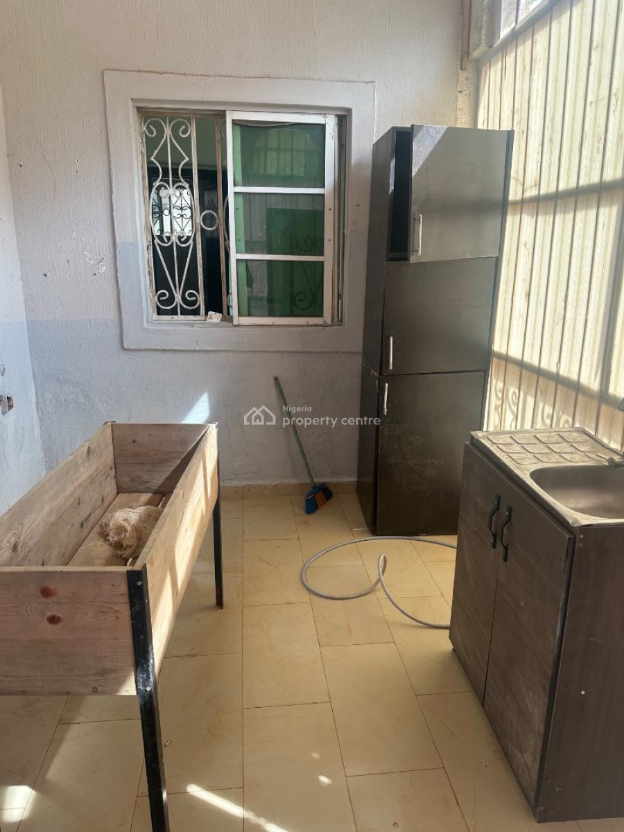 a Standard One Bedroom Apartment in a Decent Neighborhood, Not Far From Starview Hotel 4th Avenue, Gwarinpa, Abuja, Mini Flat (room and Parlour) for Rent